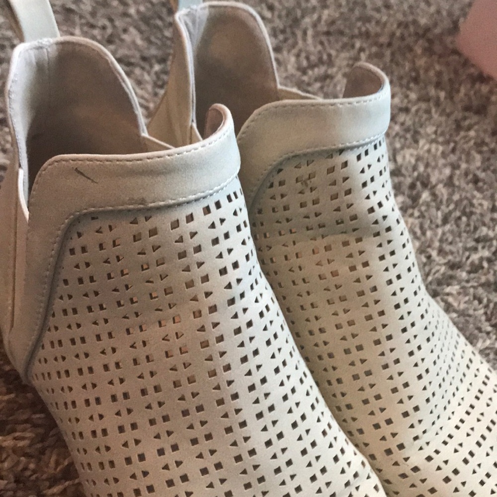 Booties - Picture 3 of 5